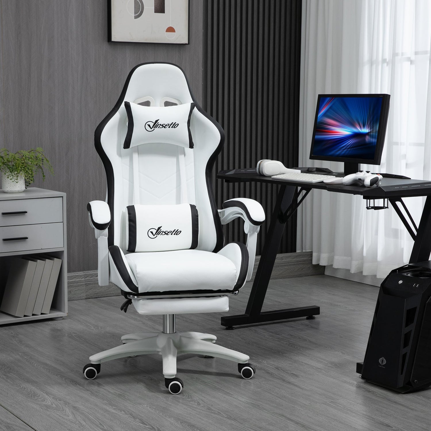 Gaming Desks & Chairs